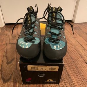 La Sportiva Tarantulace Climbing Shoe - Women's